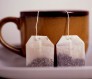 Чай в пакетиках с ярлычками Чай можно заваривать непосредственно в чашке, которую после чаепития достаточно ополоснуть. Порция чая в пакетике уже дозирована и рассчитана на одну чашку. Ассортимент чая в пакетиках просто огромен и позволяет выбрать вариант подходящий по вкусу, качеству и ...